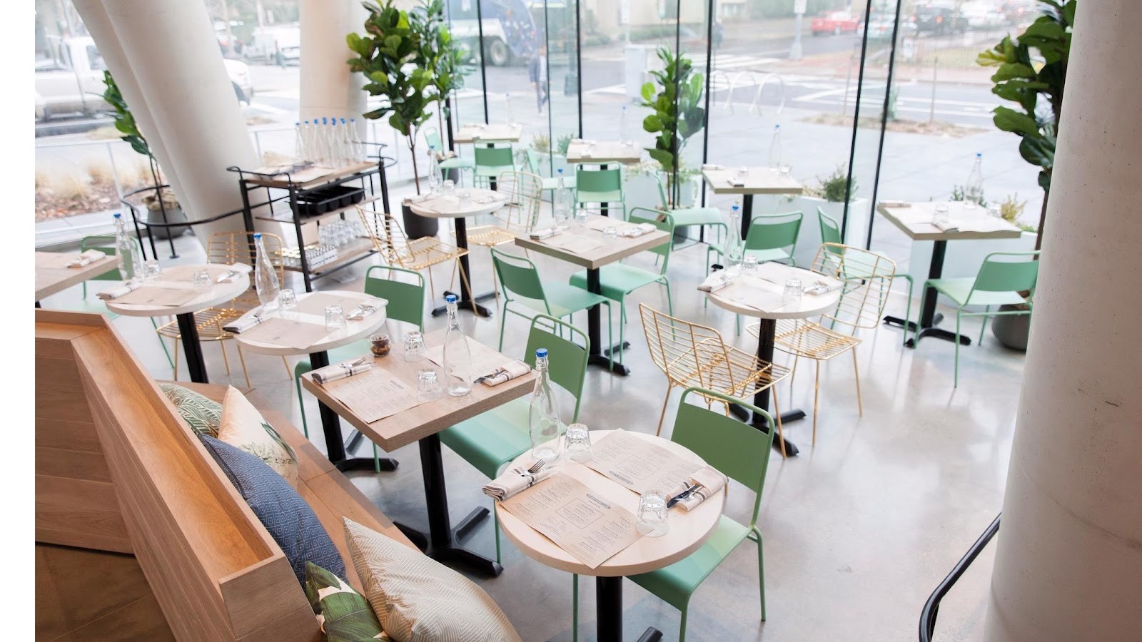 Bluestone Lane West End Café: the place
