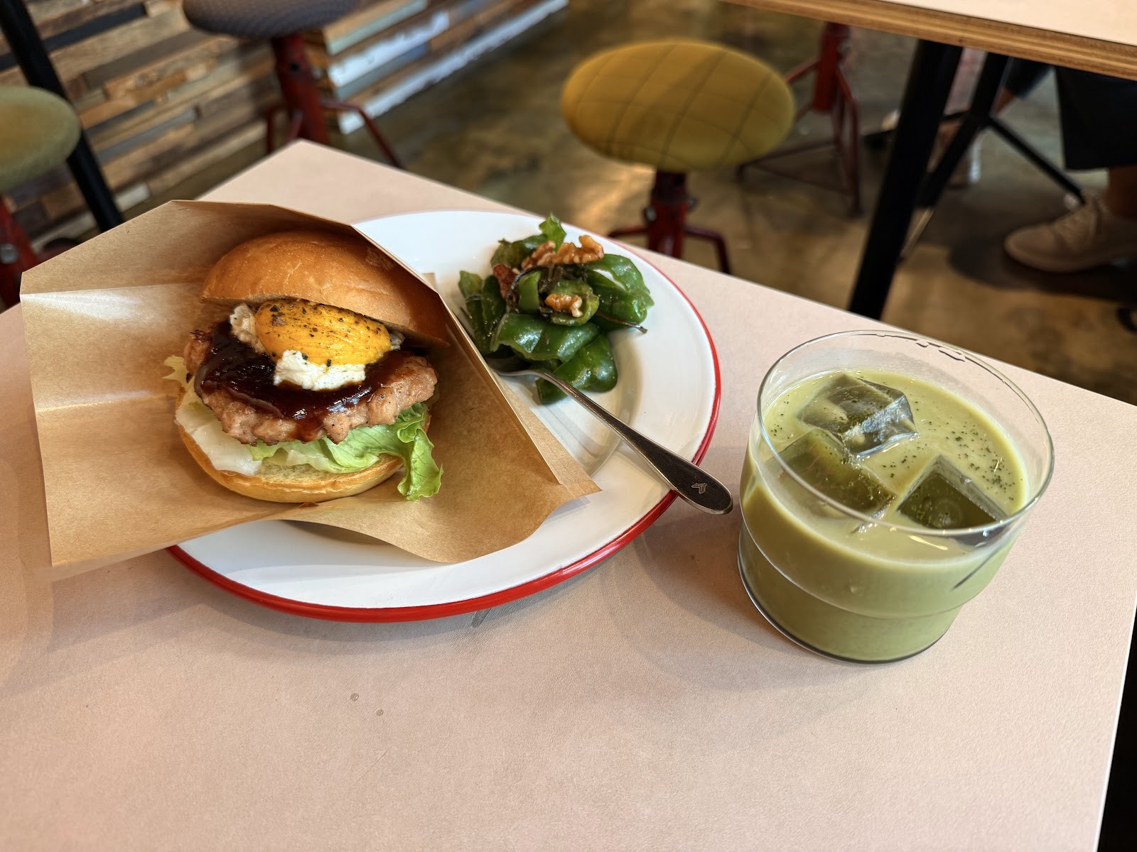 THE NUTS EXCHANGE – Vegan Cafe Tokyo: food & drinks