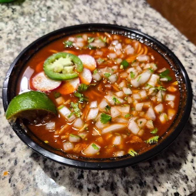 Nissi Vegan Méxican Cuisine: food & drinks