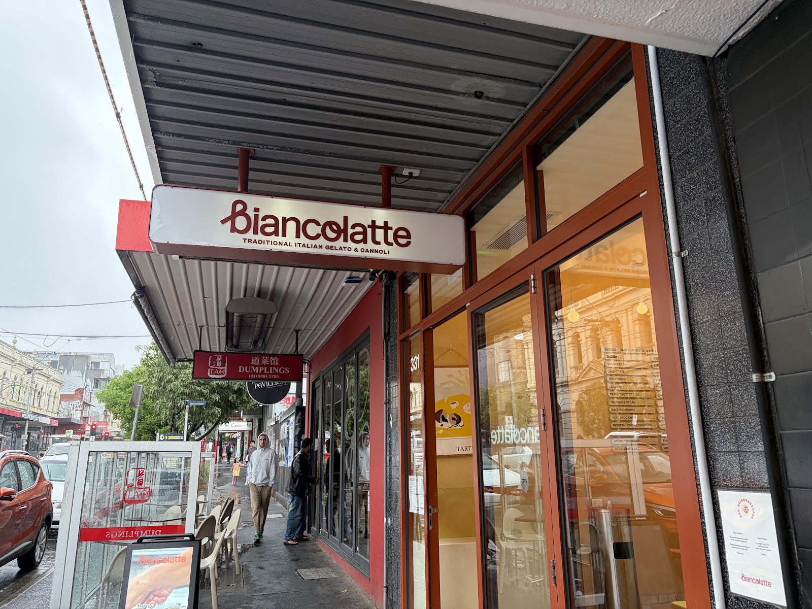 Bianco Latte Gelateria and Italian Desserts: the place