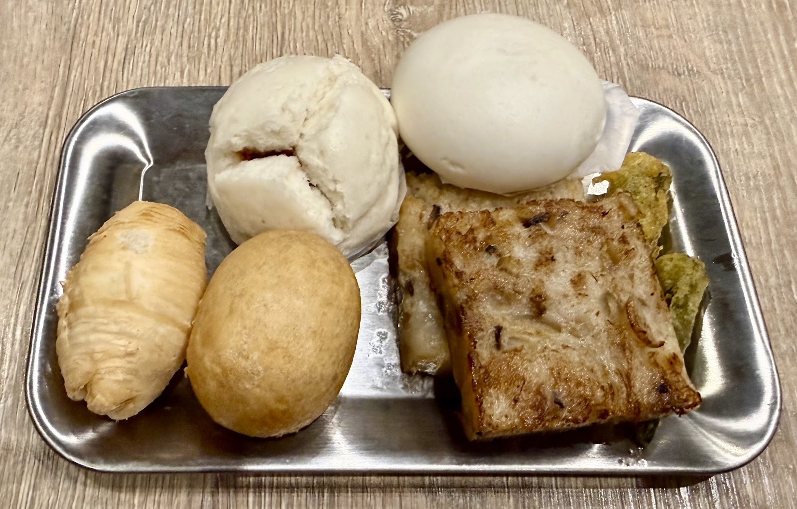 Yangxin Tea House Mini: food & drinks