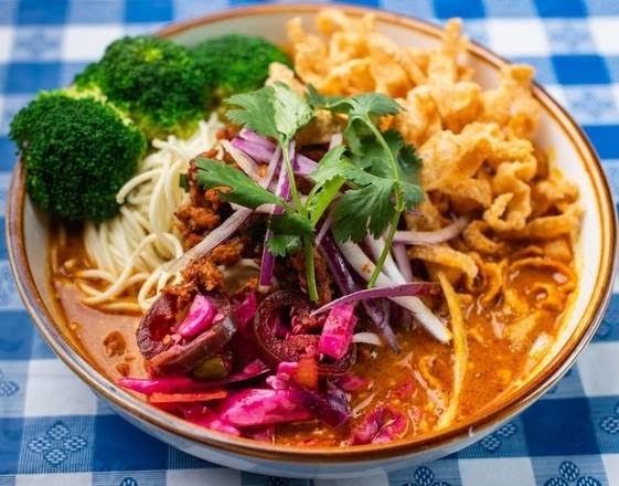 Norah Alberta: food & drinks