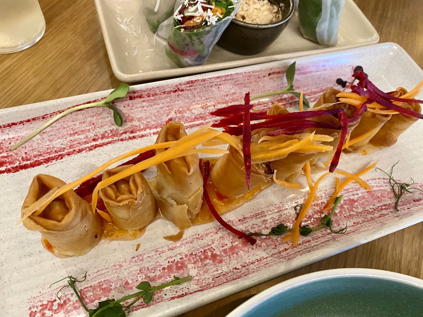 Khu Khu Milford: food & drinks