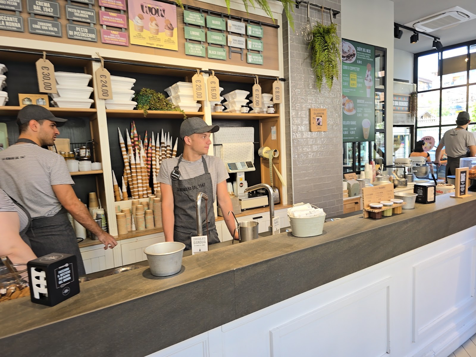 Gelateria La Romana dal 1947: the place