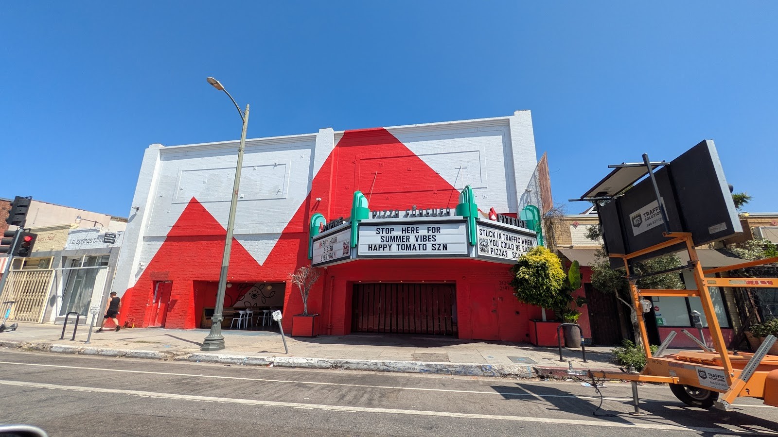 Pitfire Pizza Echo Park: the place