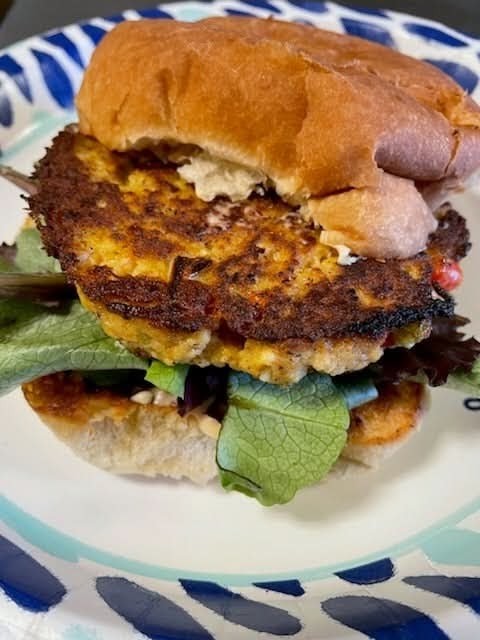 Luhv Vegan Bistro: food & drinks