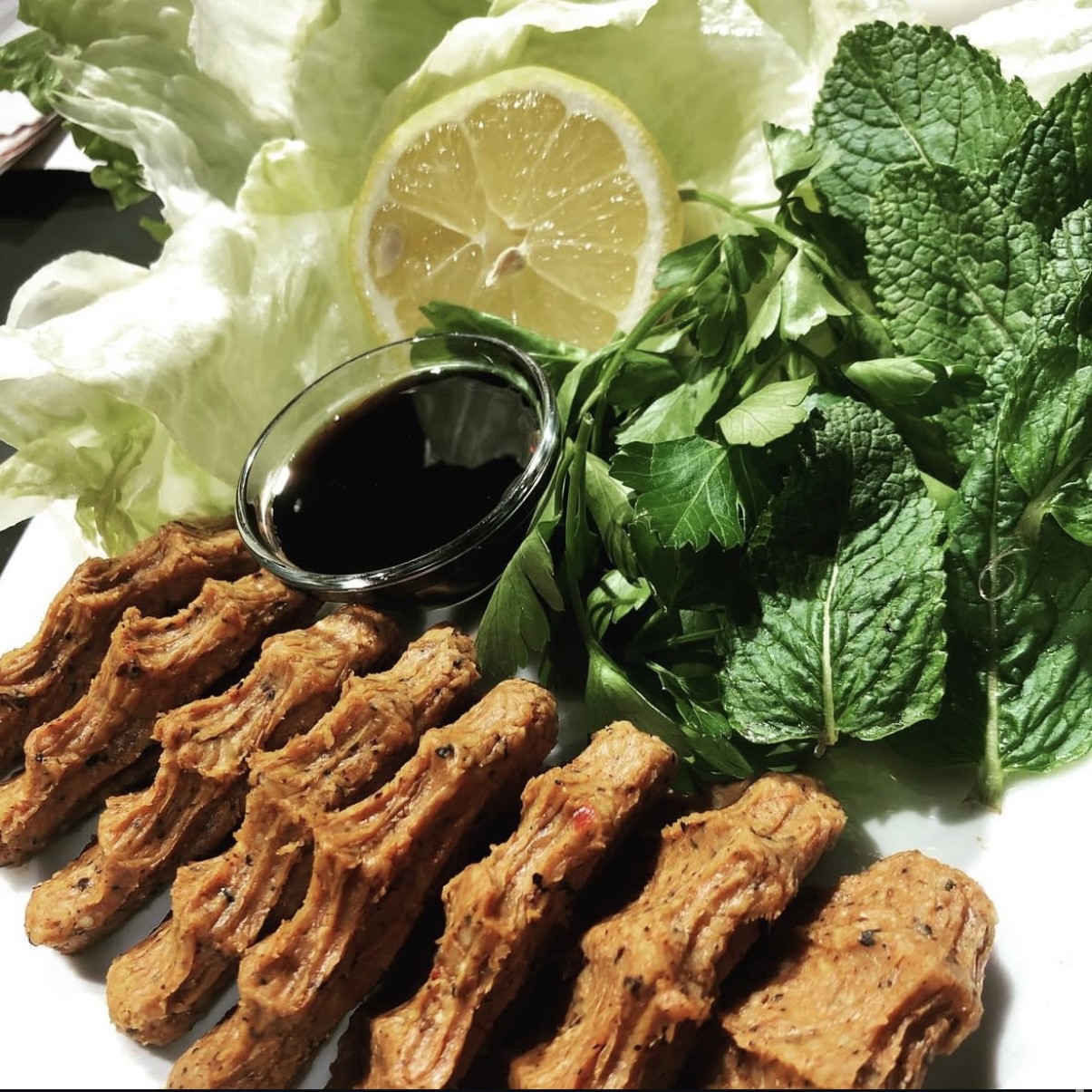 Oses Cigköfte: food & drinks