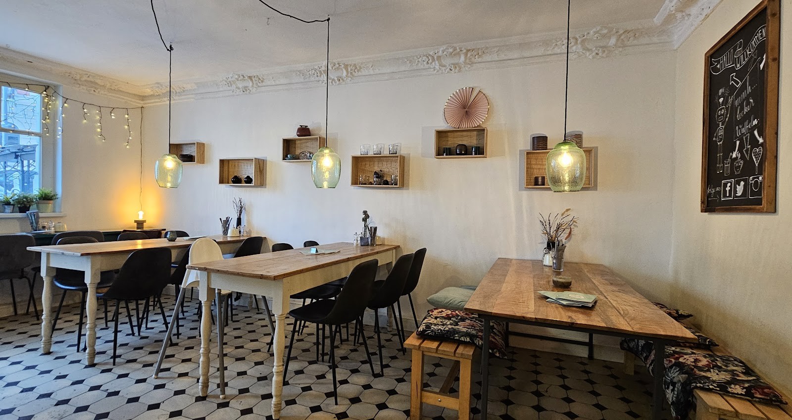 Salon Wechsel Dich: the place