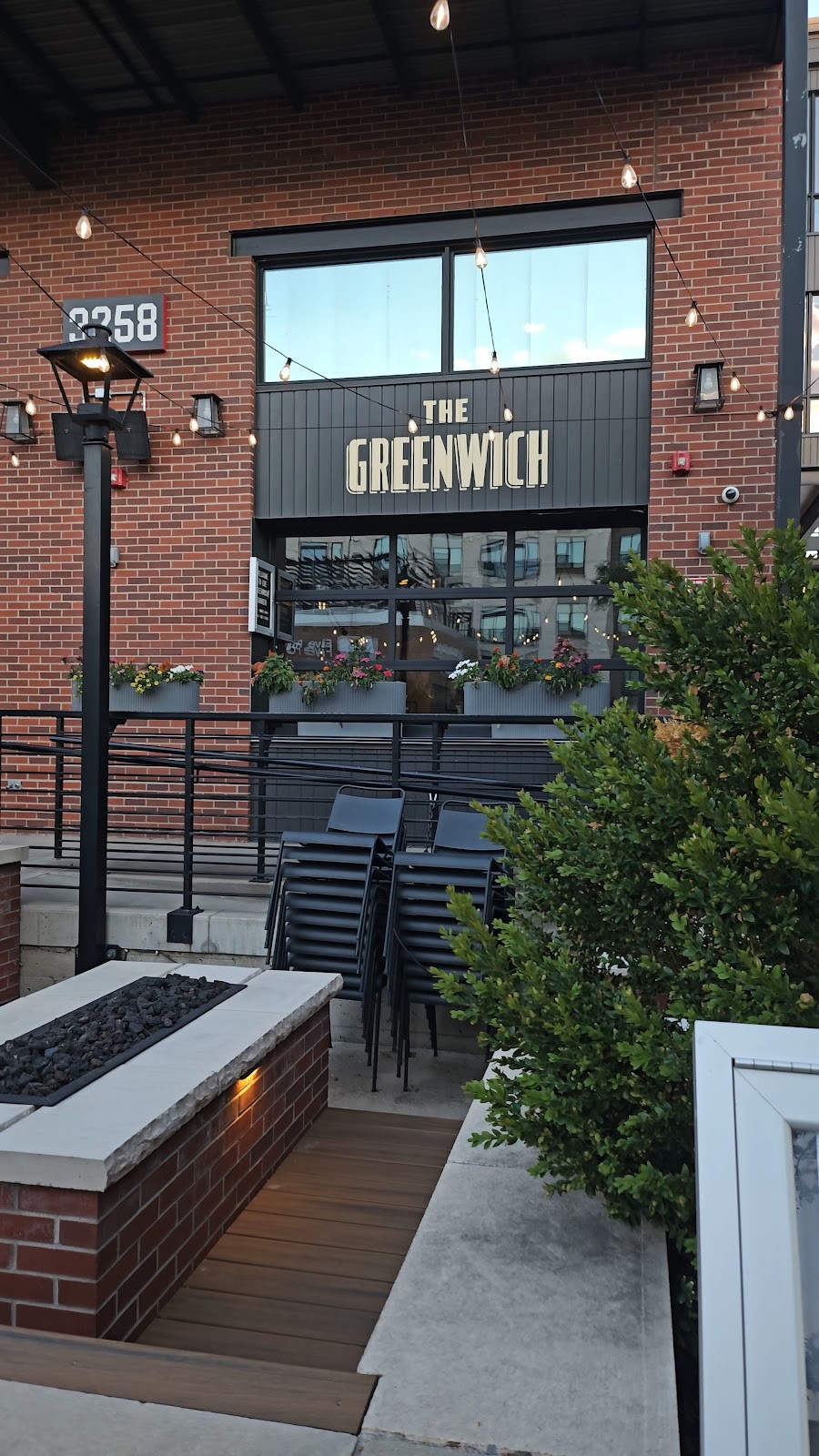 The Greenwich: the place