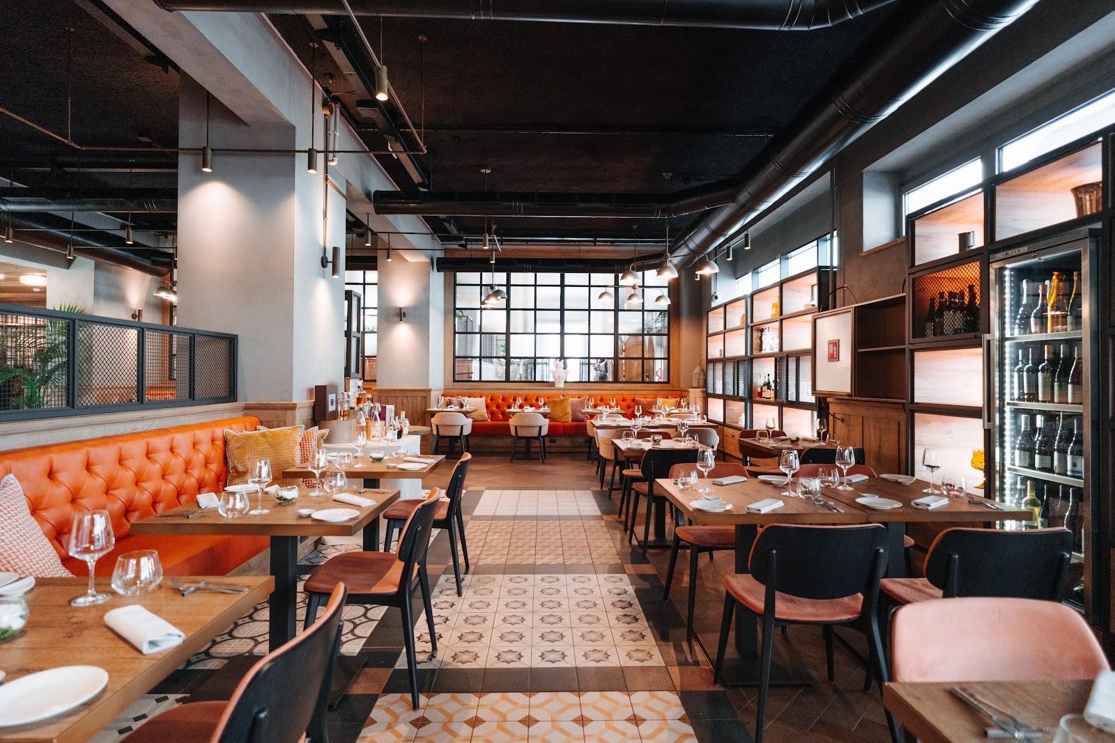 Mamalia Restaurant: the place