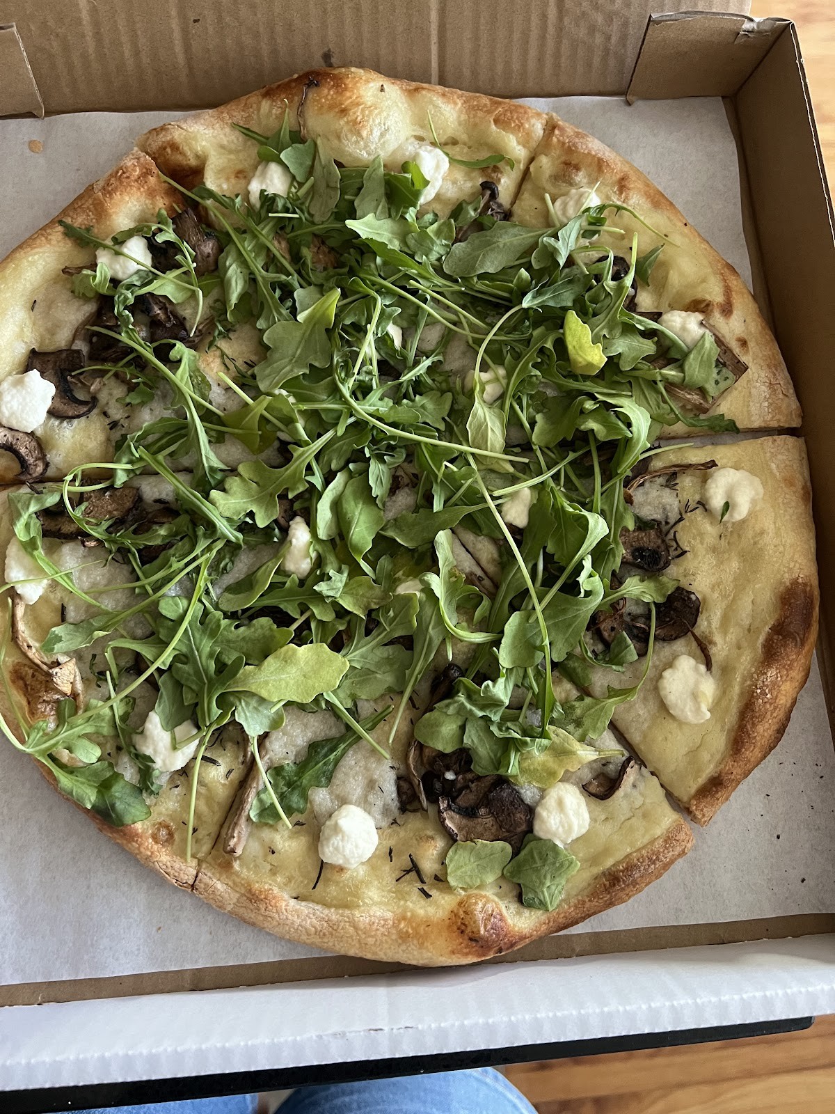 Virtuous Pie: food & drinks