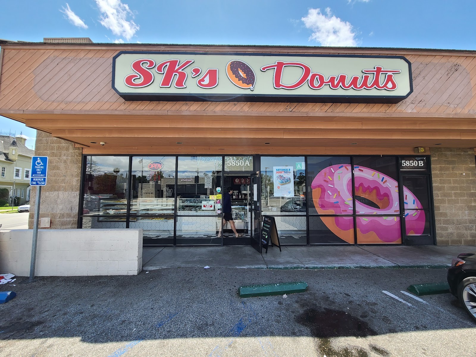 SK Donut&Croissant: the place