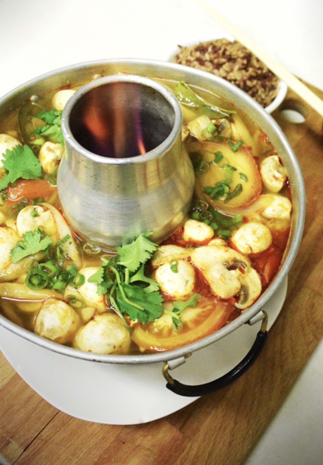 Araya's Place: food & drinks