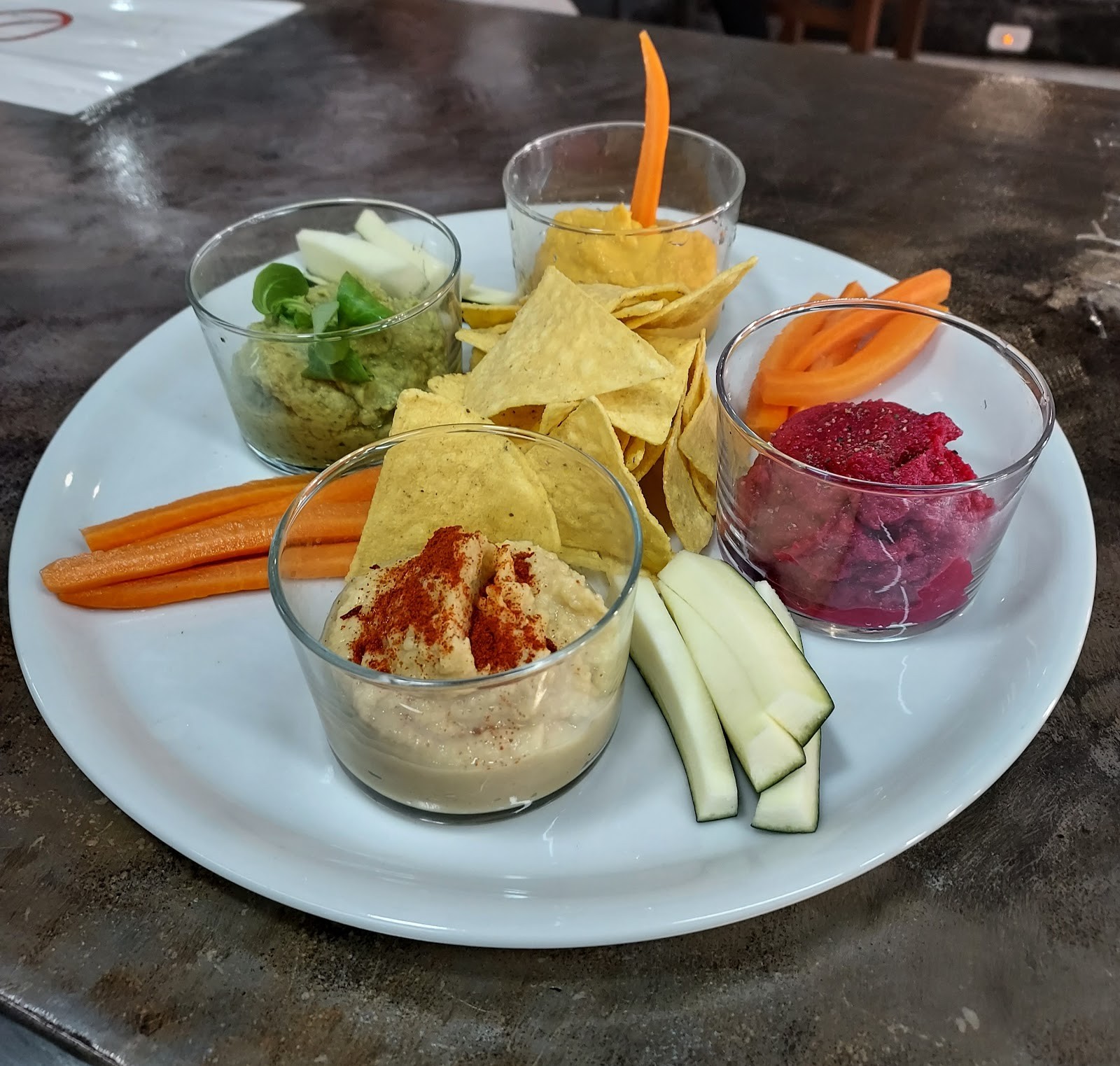 Philo Birrobar: food & drinks