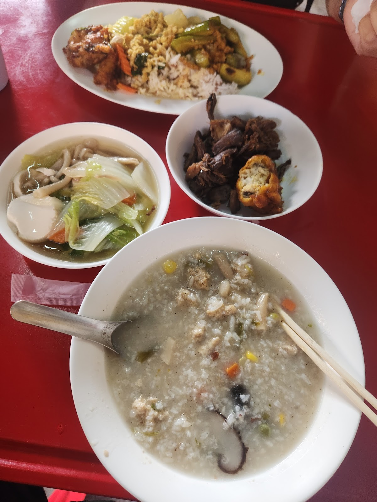 Jay Tiansin Silom (vegetarian restaurant): food & drinks