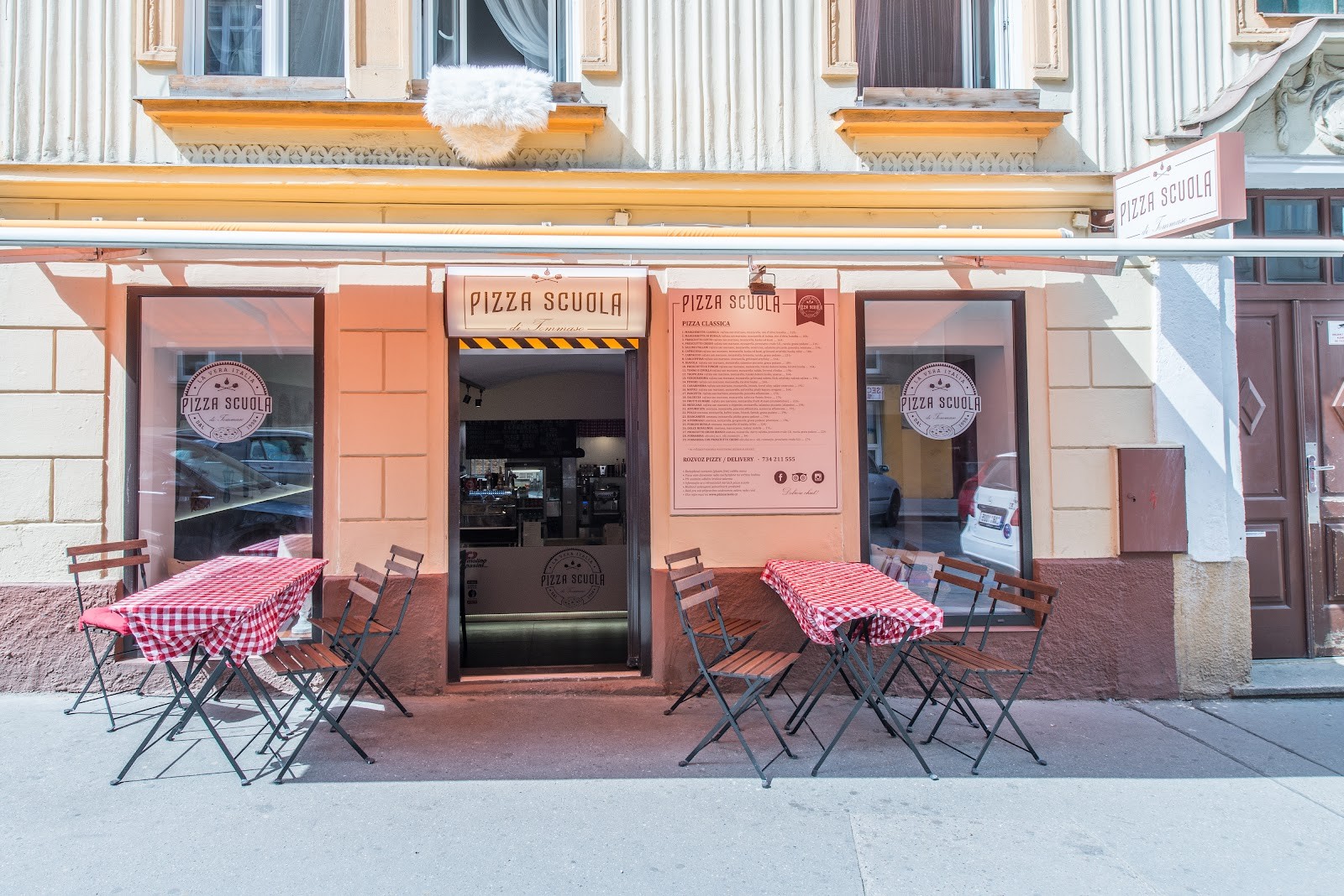 Pizza Scuola: the place