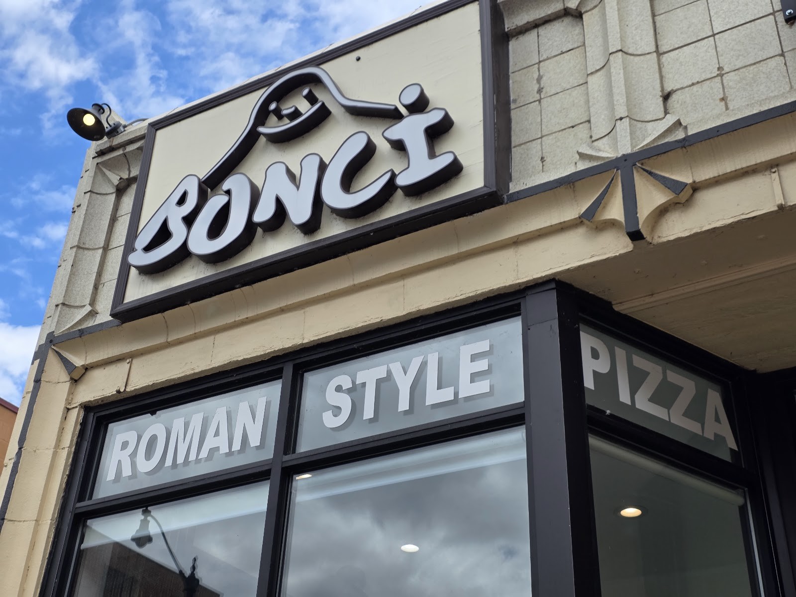 Bonci Pizzeria: the place