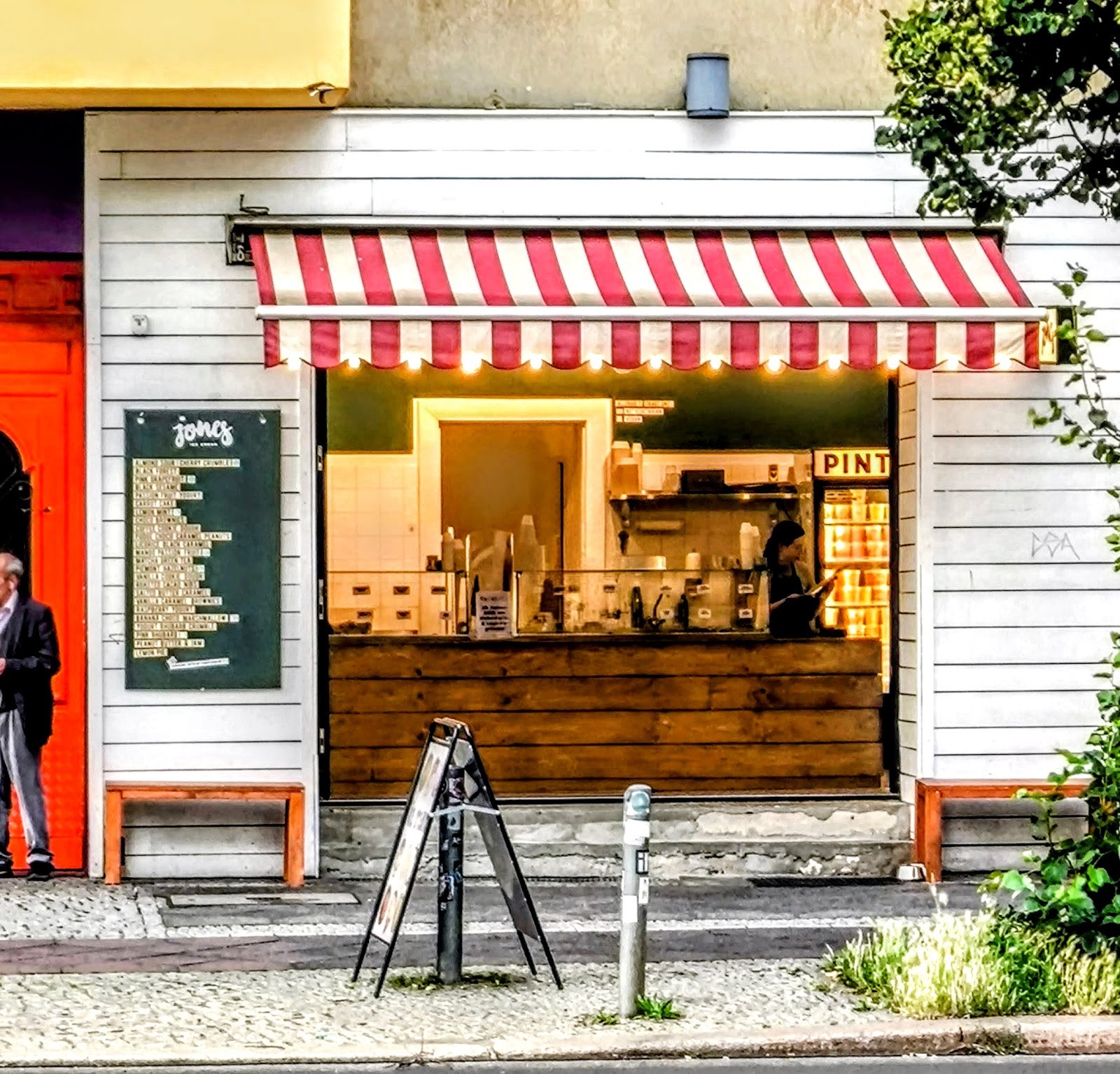 Jones ice cream Eberswalder: the place