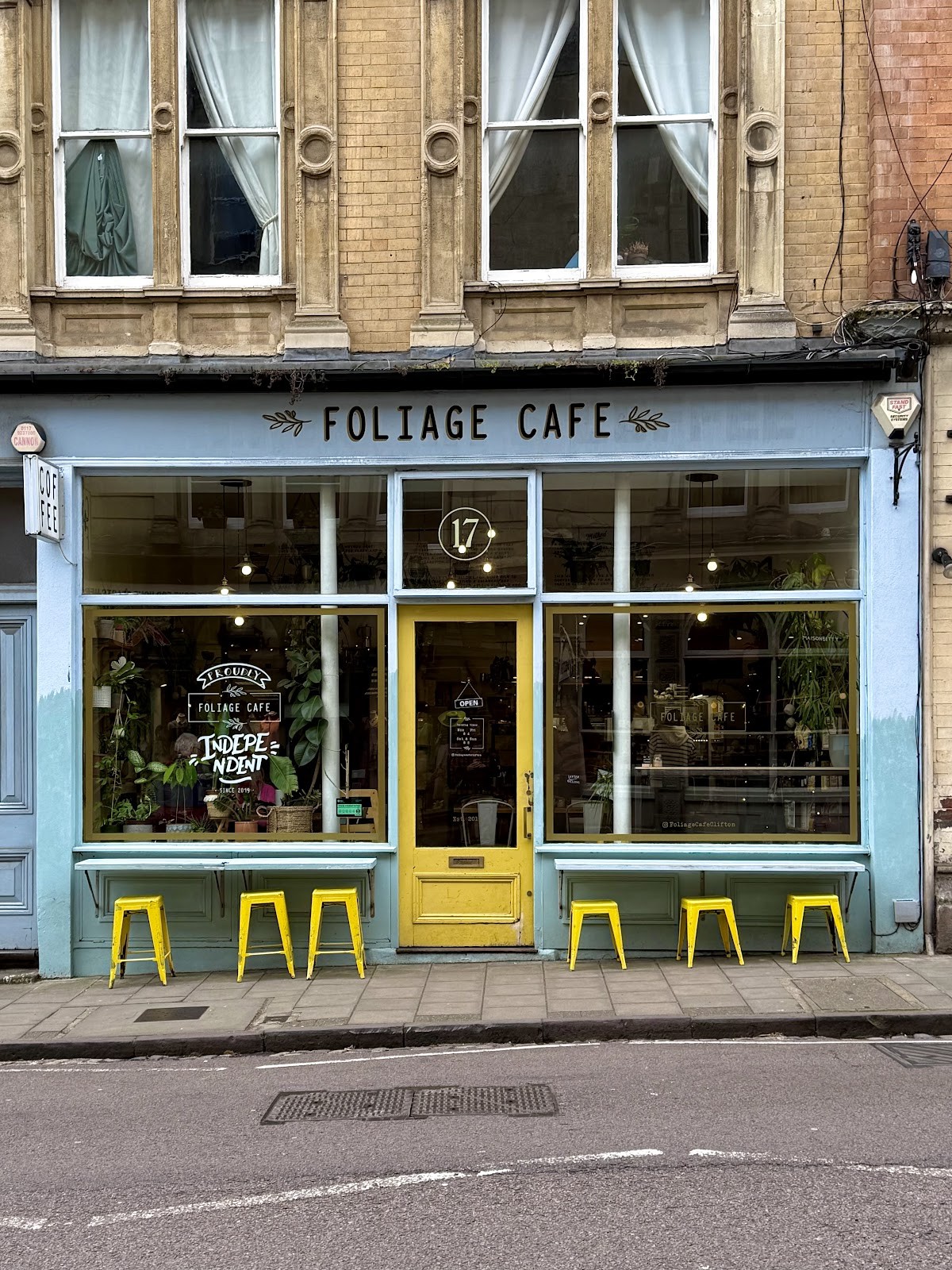 Foliage Cafe: the place