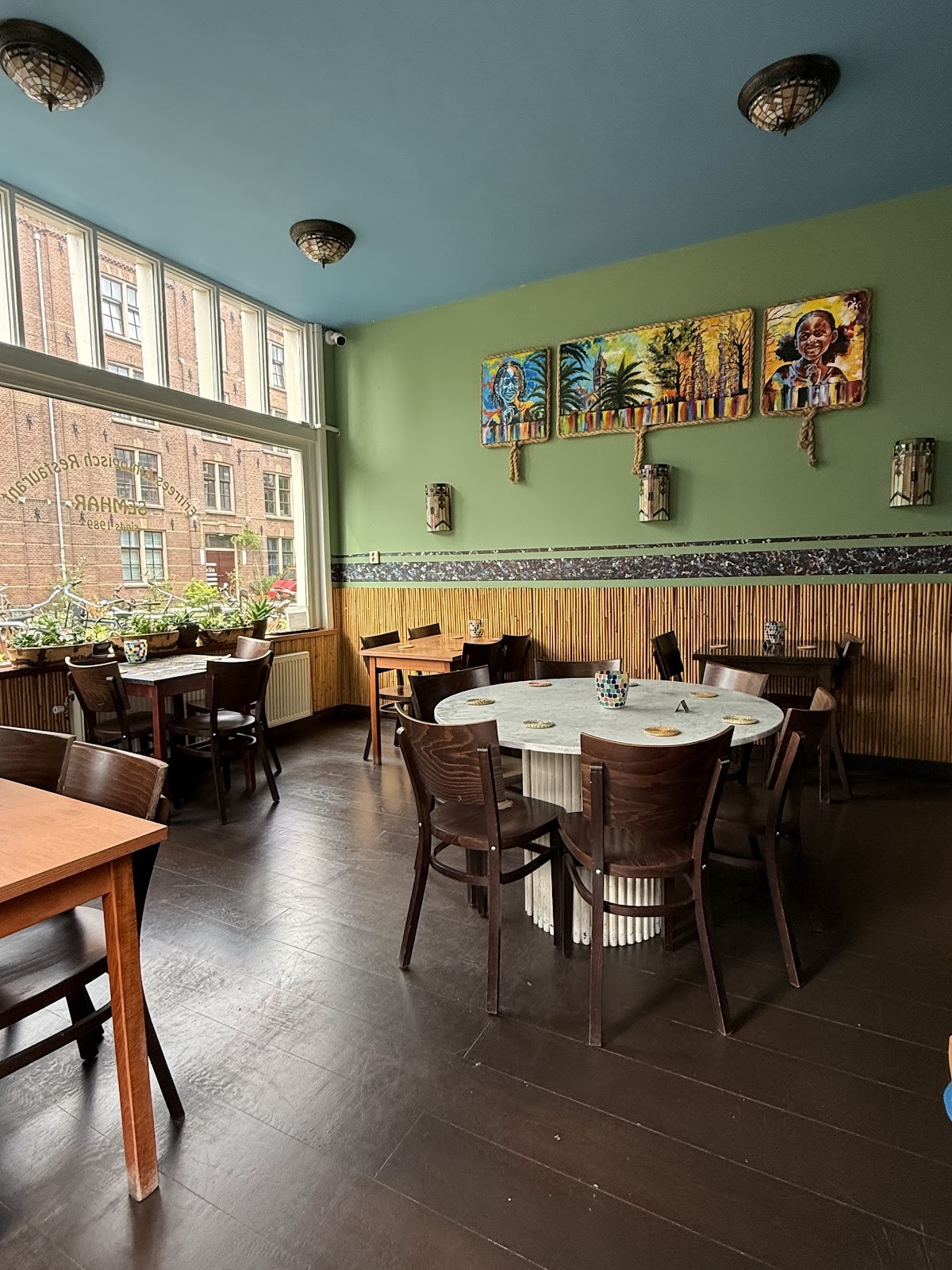 Restaurant Semhar: the place