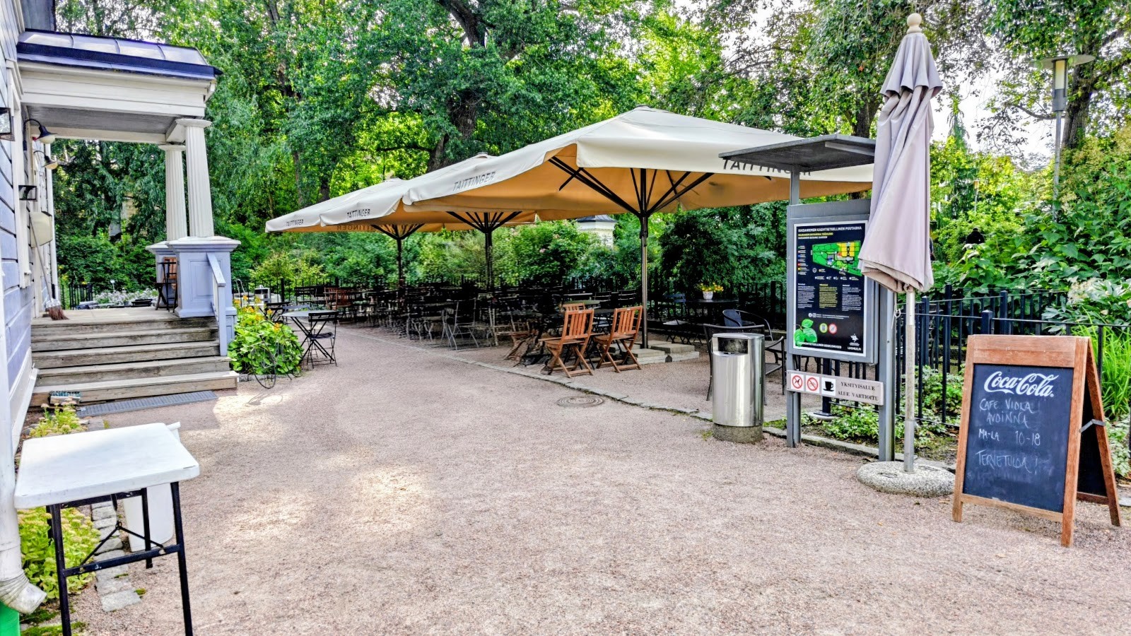 Café Viola: the place