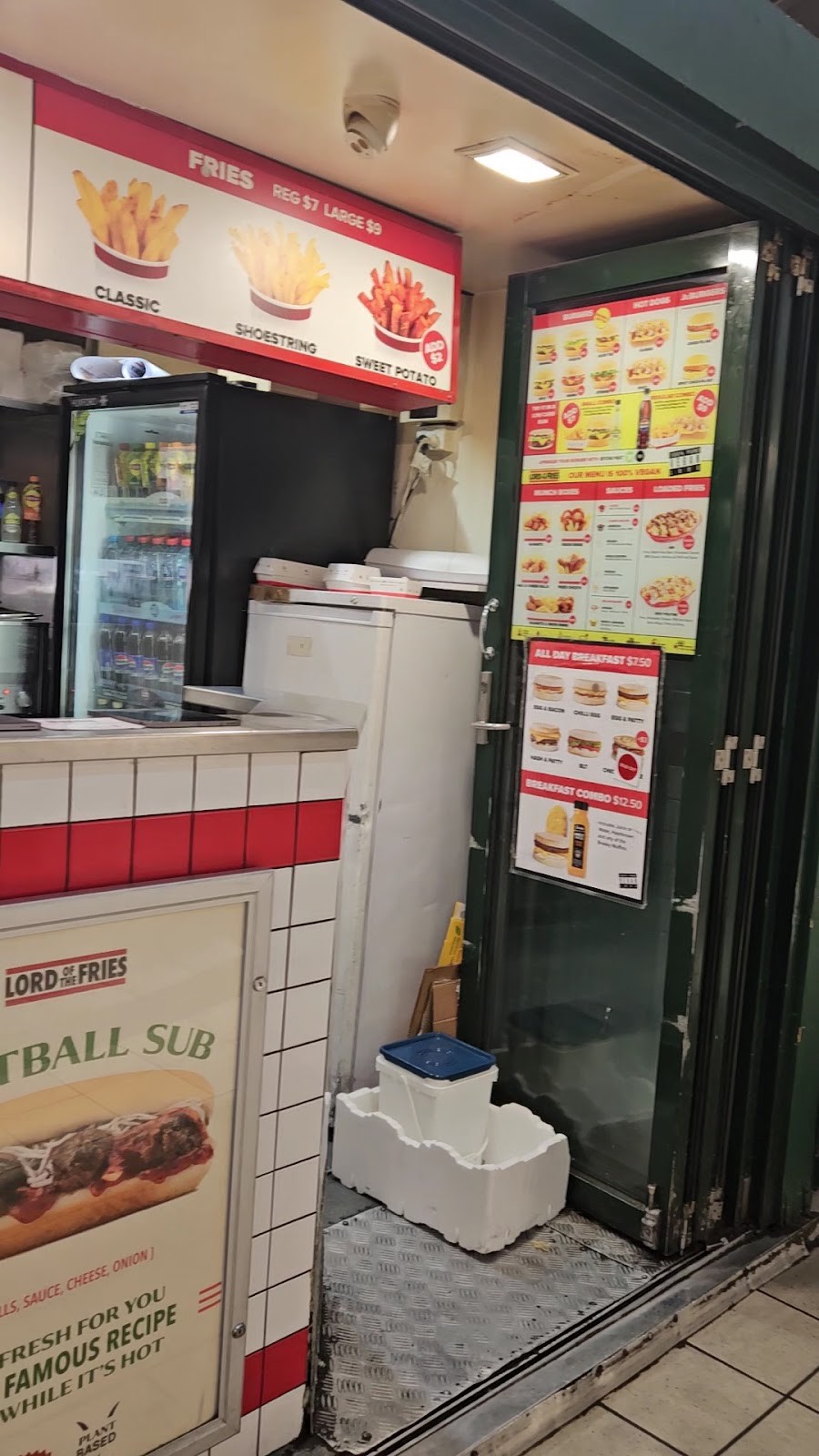 Lord of The Fries - Flinders Street: the place