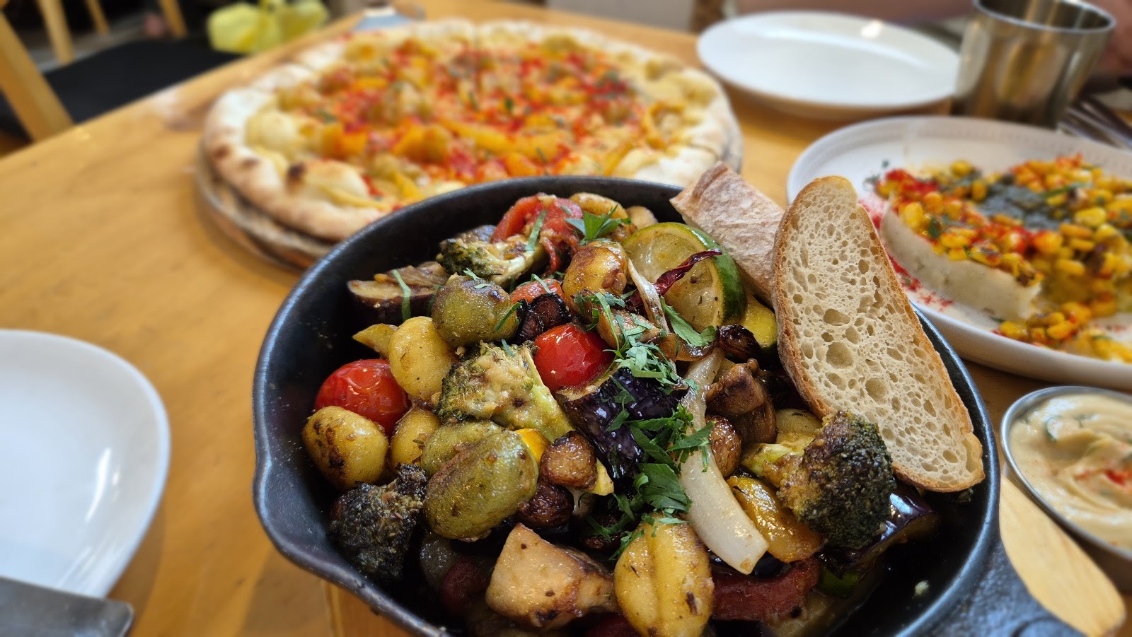 Nammi Plant Lab: food & drinks