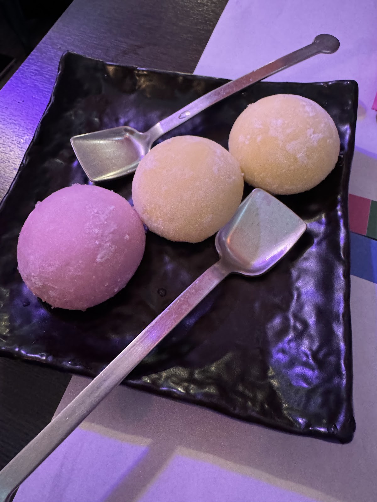 Colors vegan sushi: food & drinks