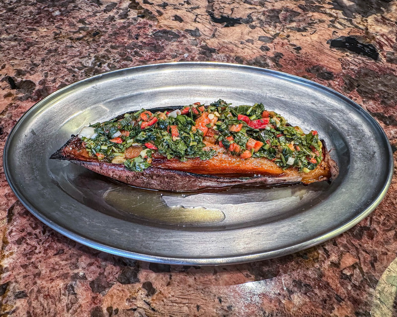 NOUR Comptoir: food & drinks