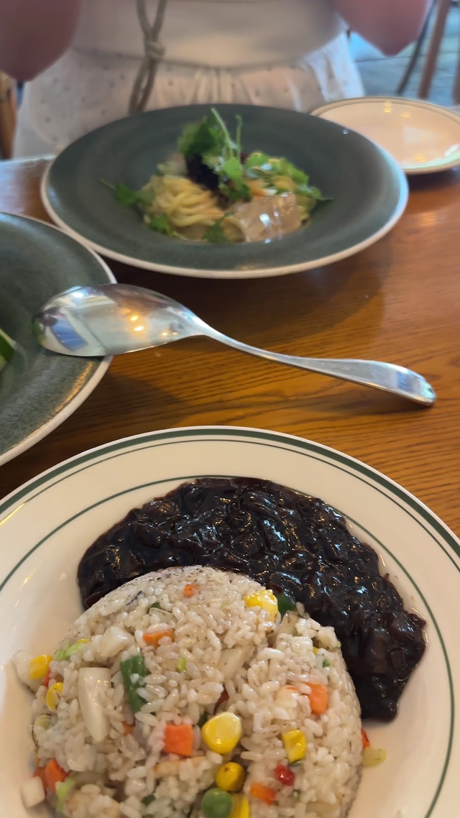 ALT.a: food & drinks