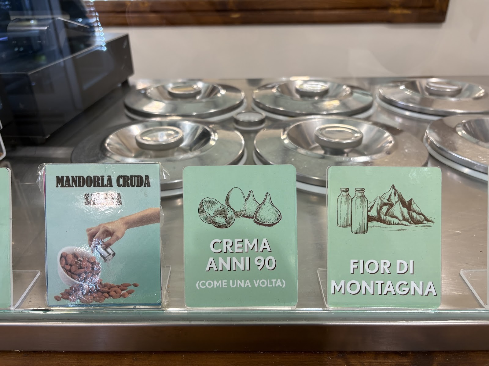 Matteo De Simoni - Attitudine Gelato Mazzini: the place