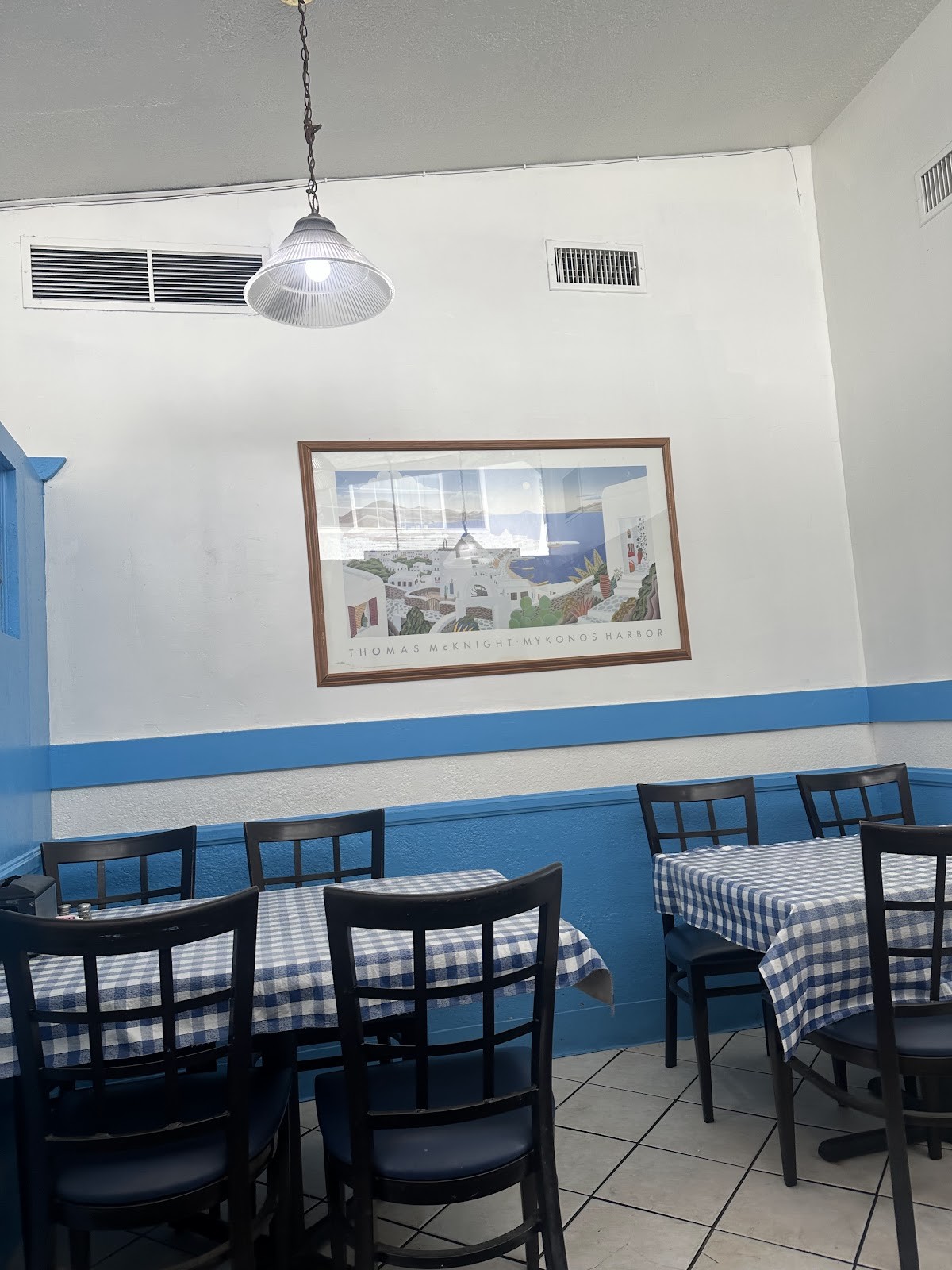 Aliki's Greek Taverna: the place