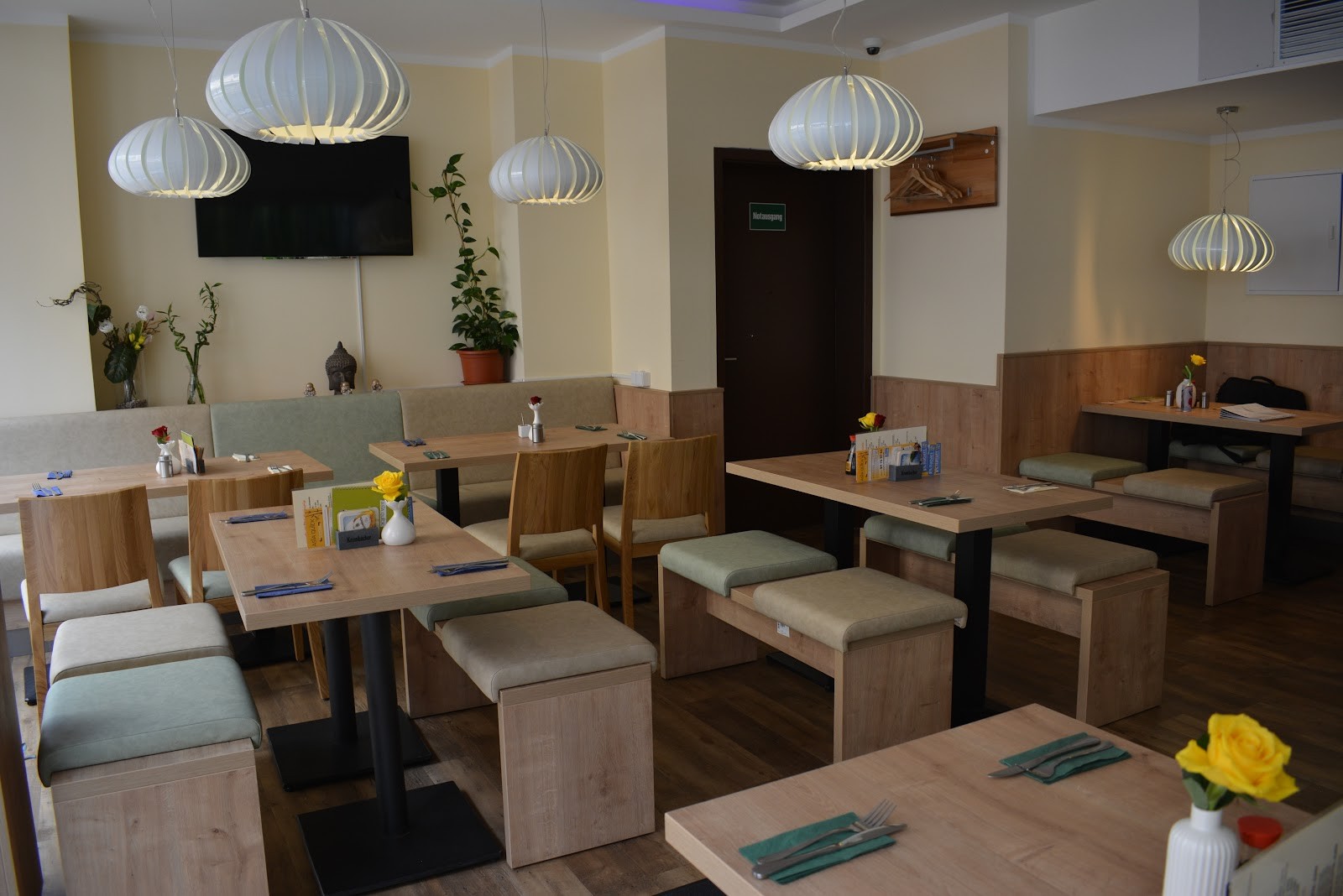 Mero Buddha Nepali Kitchen Frankfurt am Main: the place