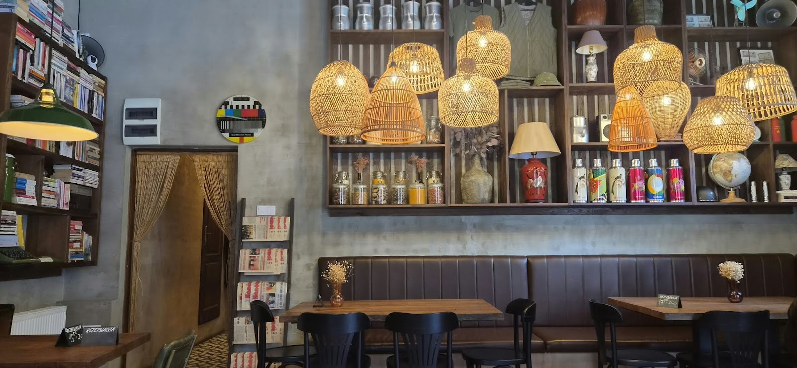 Bonjour Pho: the place