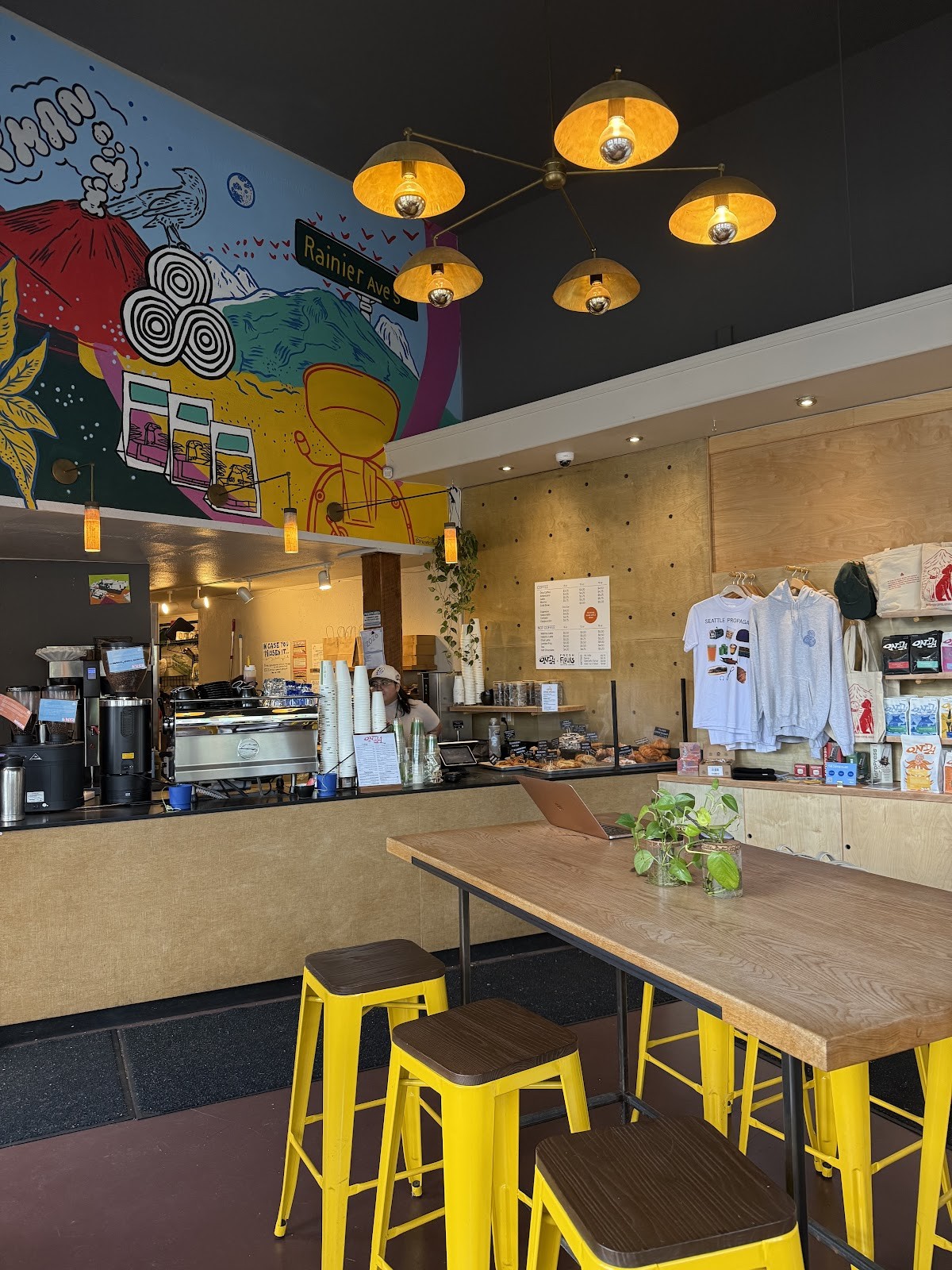 Onda Origins Cafe & Roastery: the place