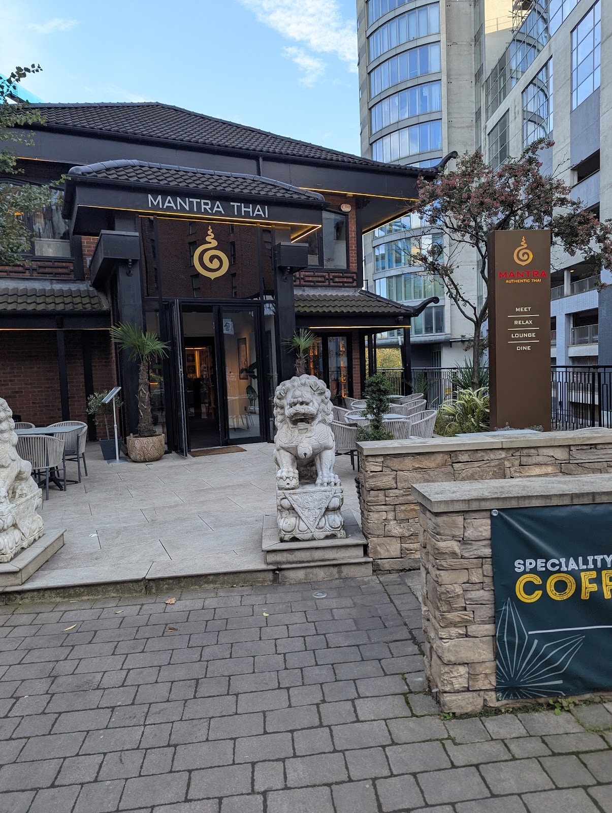 Mantra Thai Dining Restaurant: the place