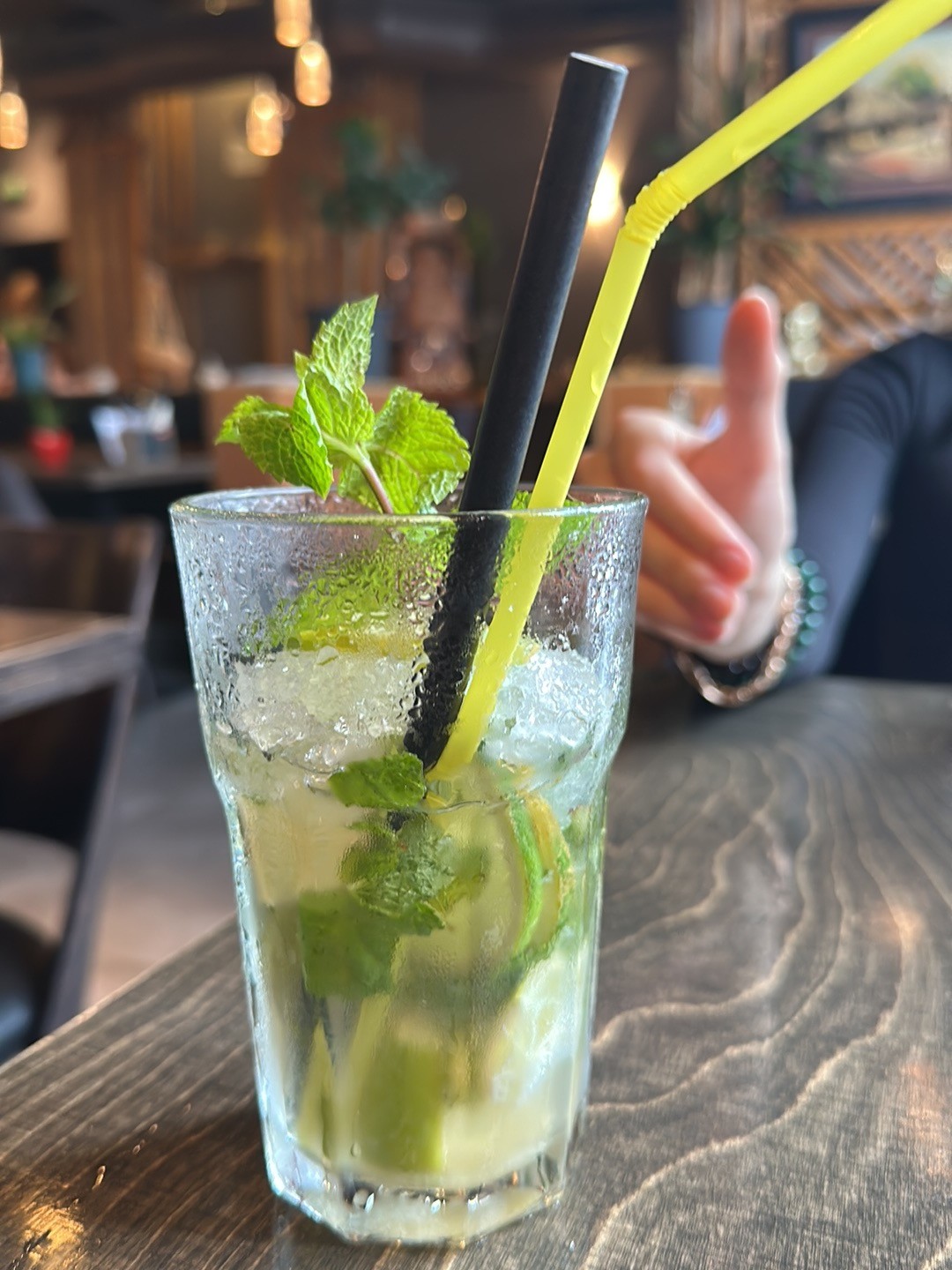 Mom's - Vegan Cooking: food & drinks
