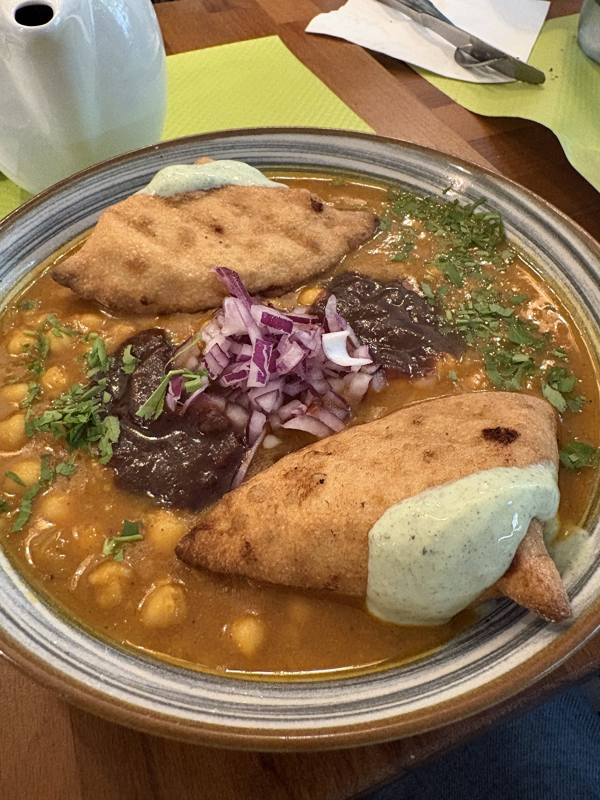Maison Sūkoon Vegan: food & drinks