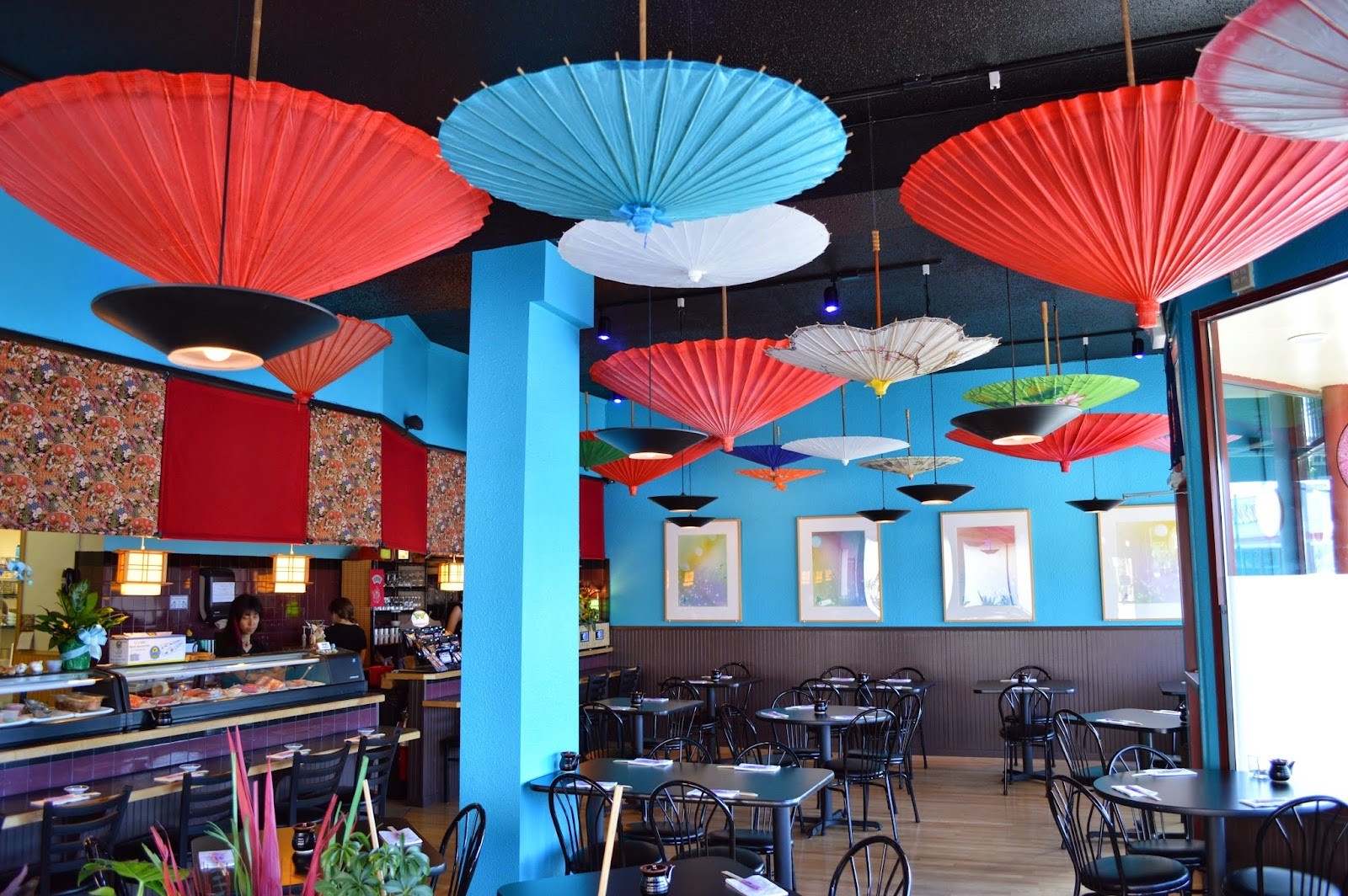 Midori's Floating World Cafe: the place