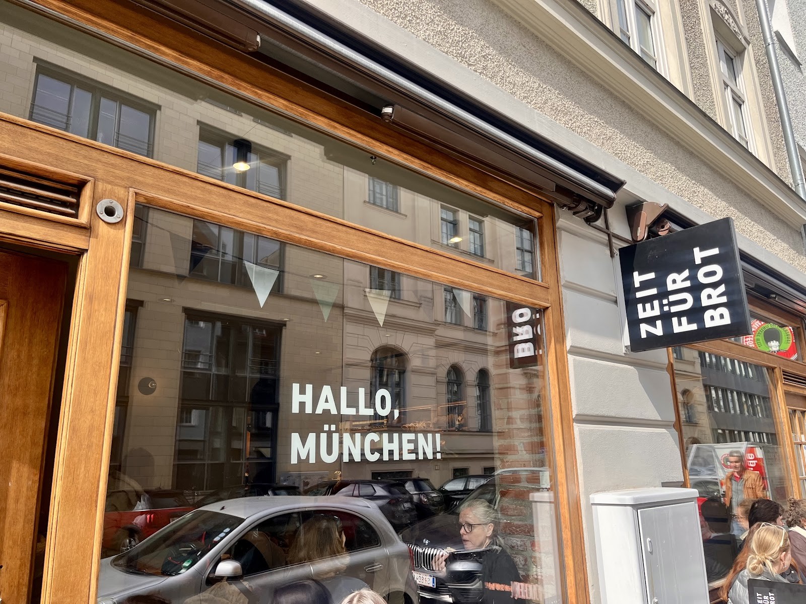 ZEIT FÜR BROT: the place