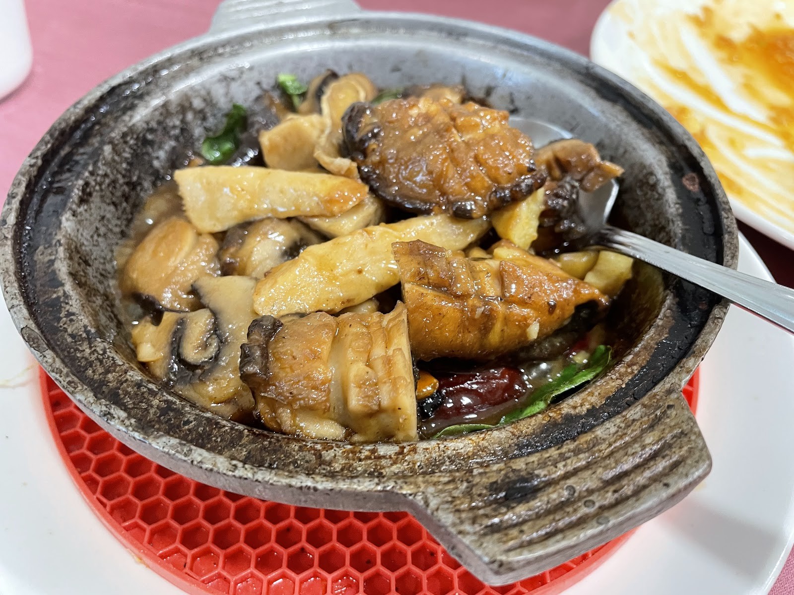 Kuan Shih Yin Su Shih: food & drinks