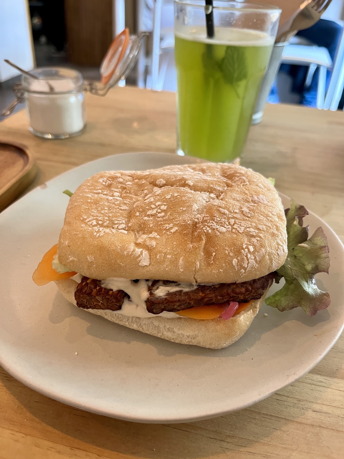 Gal Café - Vegan Food & Specialty Coffee: food & drinks