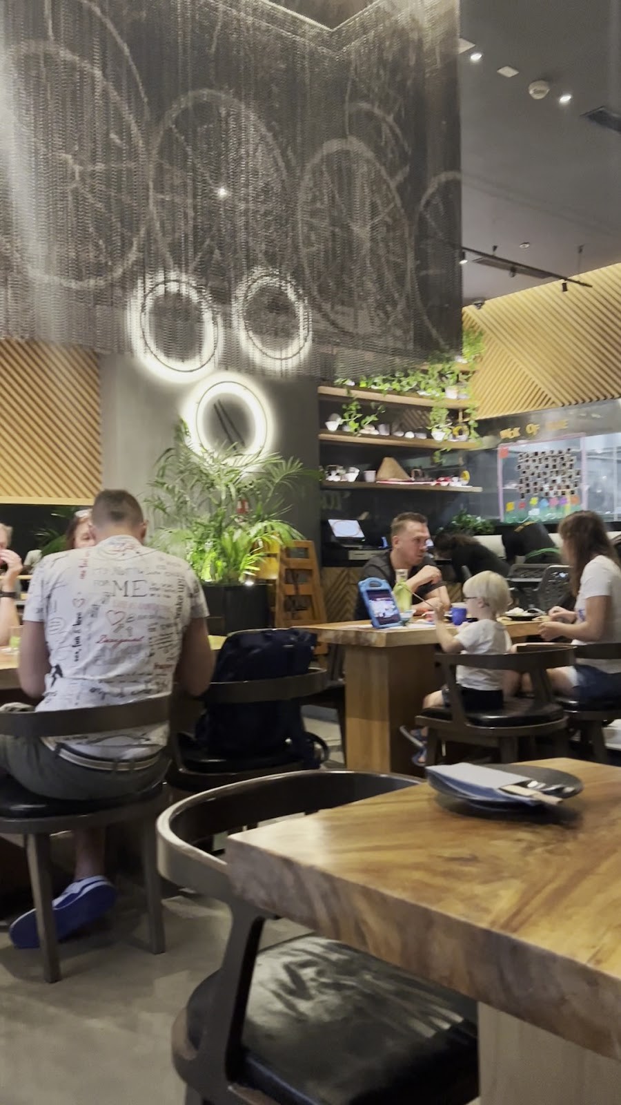 The Noodle House Palm Jumeirah Mall: the place