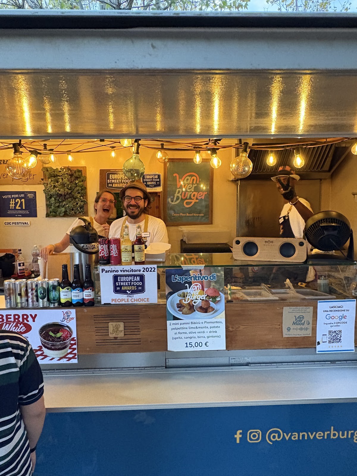Van Ver Burger Food Truck: the place