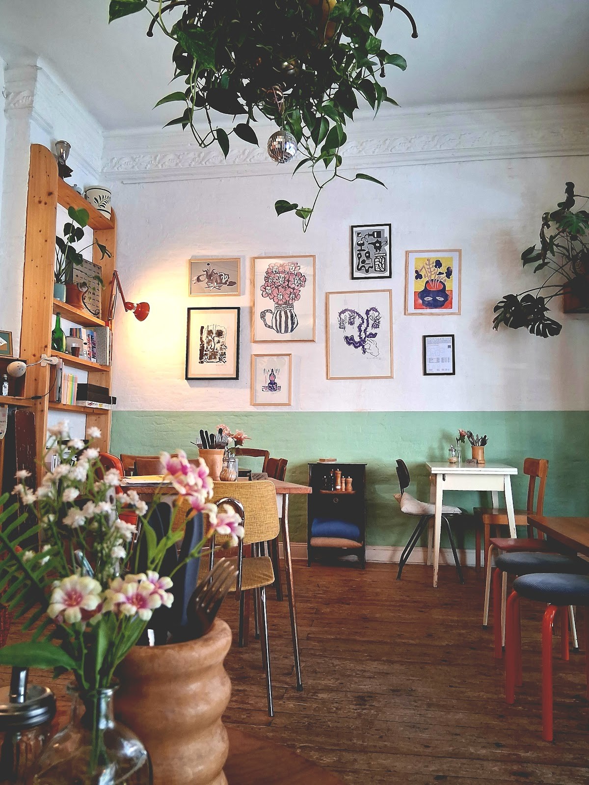 LA MAISON Café: the place