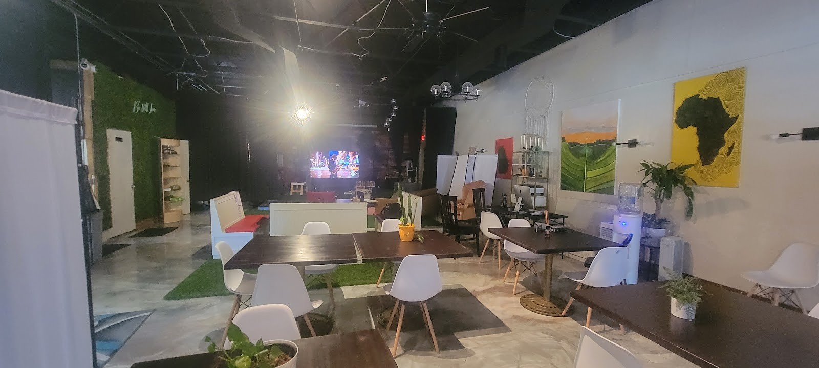 YG Urban Cafe: the place