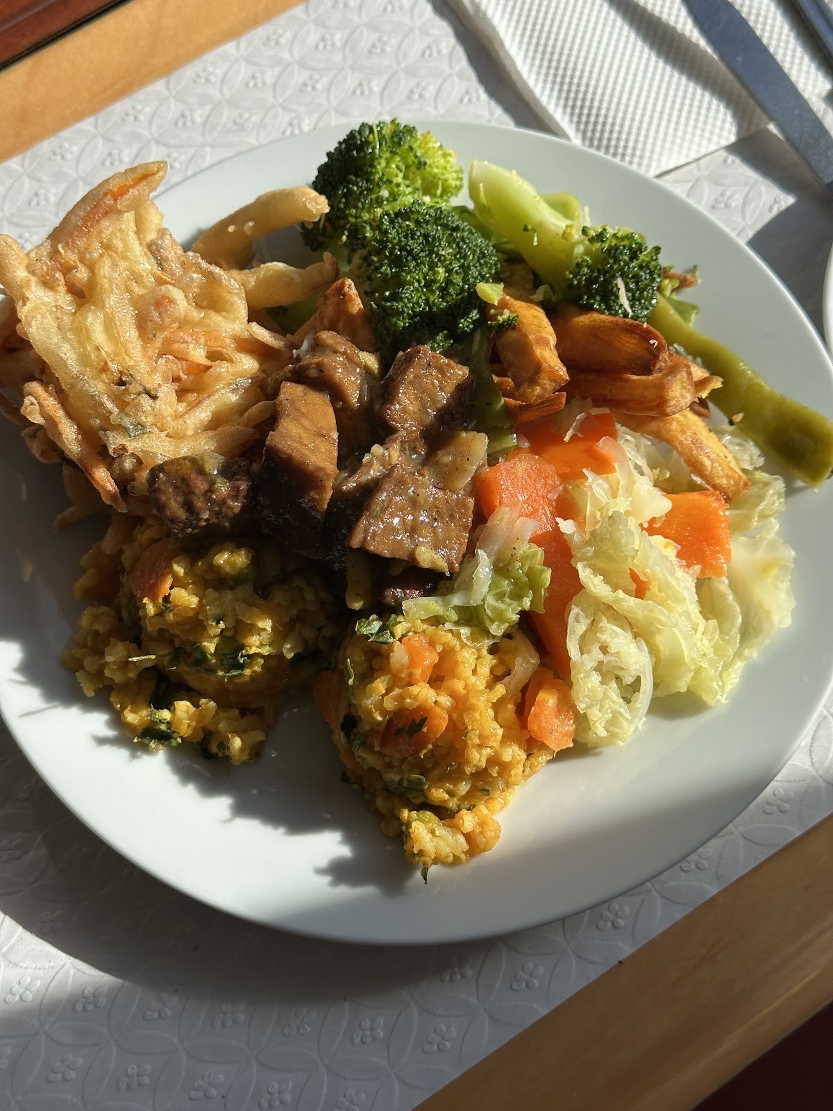 A Colmeia: food & drinks