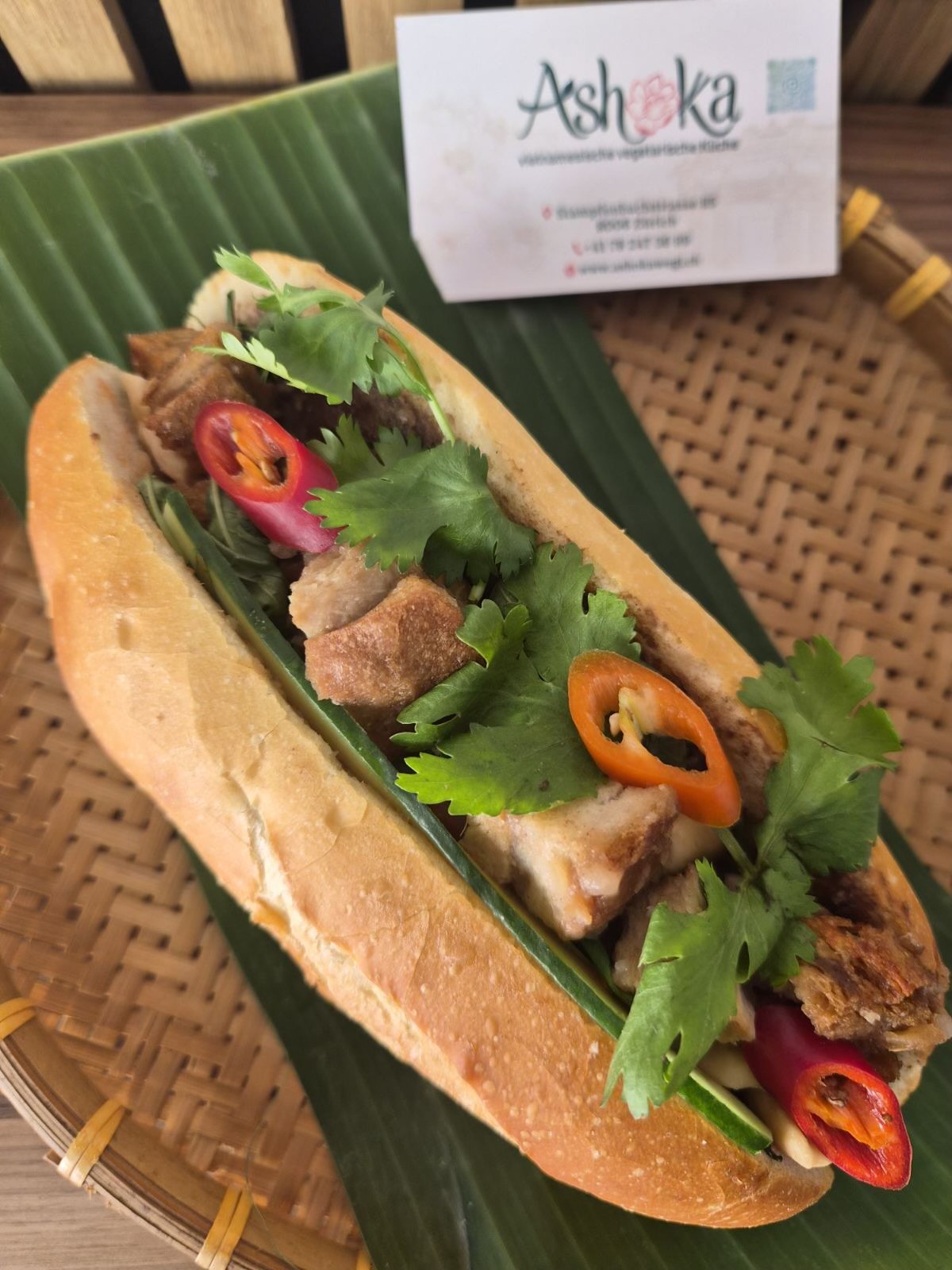 Ashoka Vegi – Vietnamesisches veganes Restaurant & Take Away Zürich 6: food & drinks
