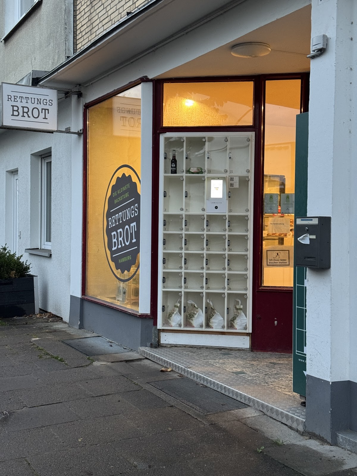 Bäckerei Rettungsbrot: the place
