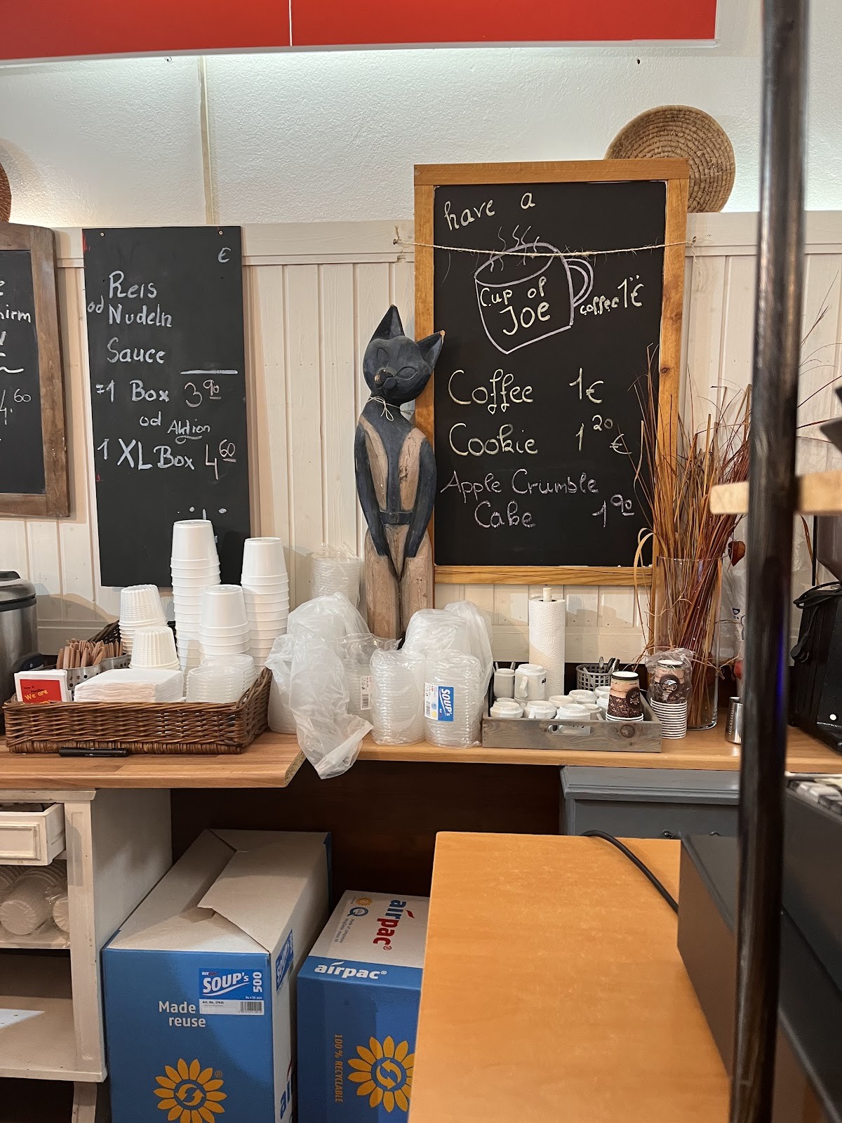 Rice and Noodles: the place